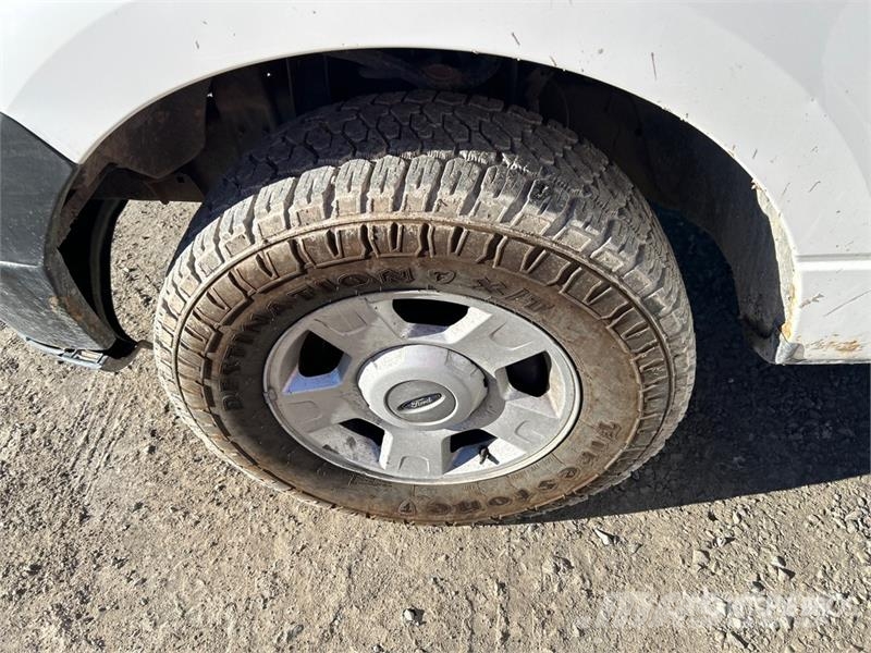 Ford F-150 XL 4x2 Pickup Drugi