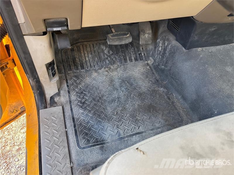 Ford F-150 XL 4x2 Pickup Прочие фургоны