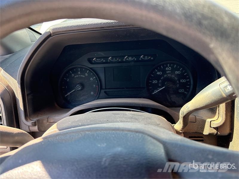 Ford F-150 XL 4x2 Pickup Autre fourgon / utilitaire