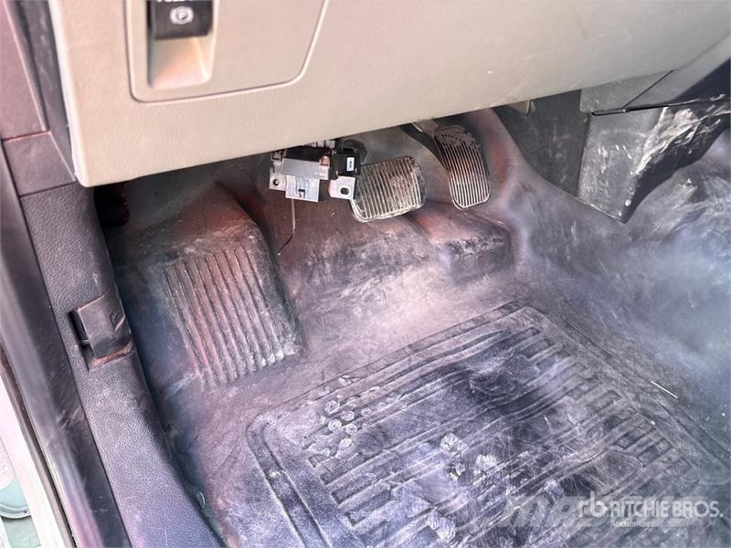 Ford F-150 XL 4x4 Crew Cab Pickup Drugi