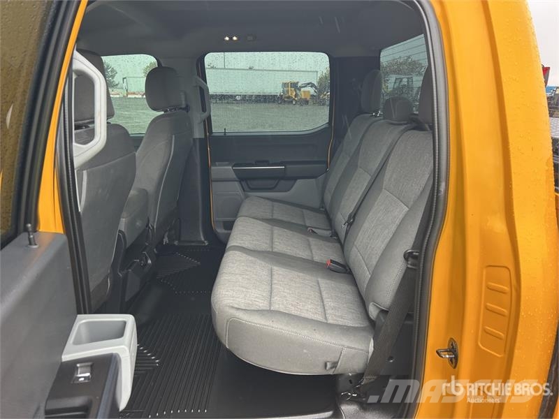 Ford F-150 XL 4x4 Crew Cab Pickup Прочие фургоны