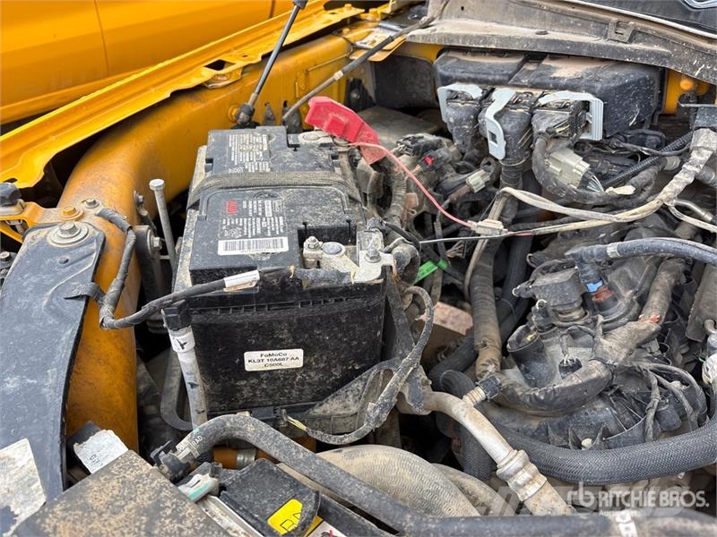 Ford F-150 XL 4x4 Crew Cab Pickup Прочие фургоны