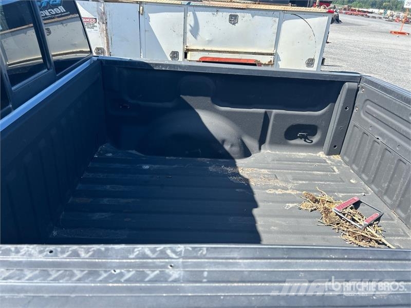 Ford F-150 XL 4x4 Crew Cab Pickup Anders