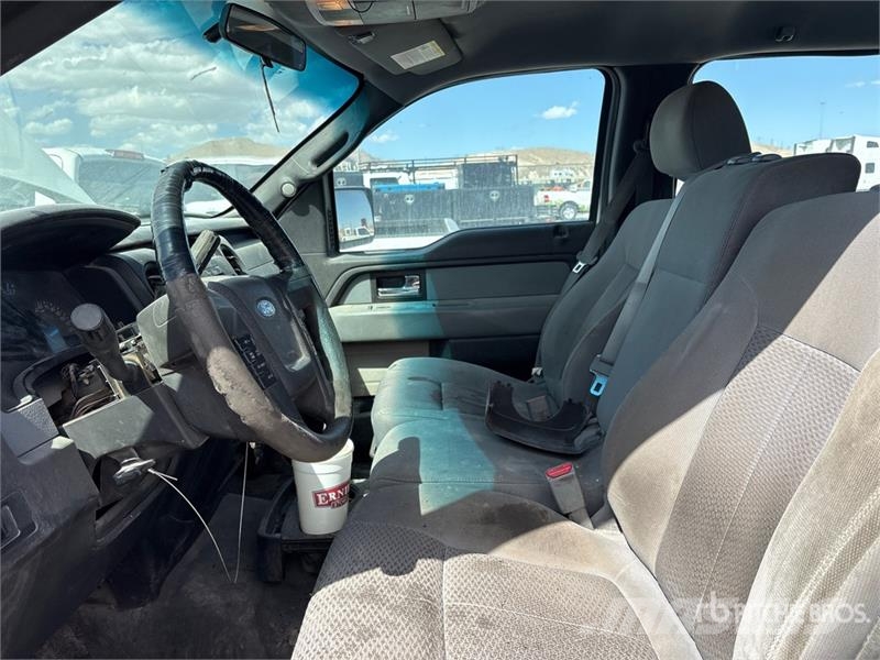 Ford F-150 XL 4x4 Crew Cab Pickup Muut autot