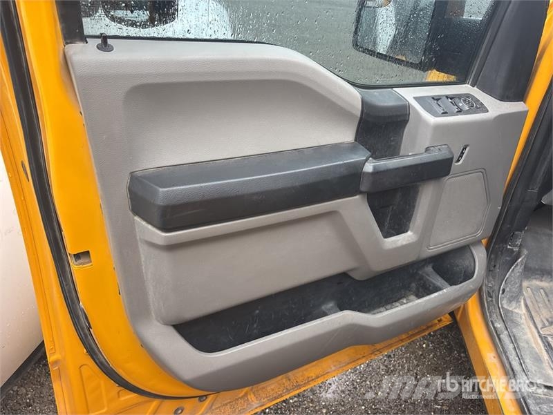 Ford F-150 XL 4x4 Crew Cab Pickup Прочие фургоны
