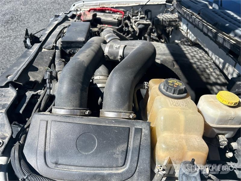Ford F-150 XL 4x4 Crew Cab Pickup Anders