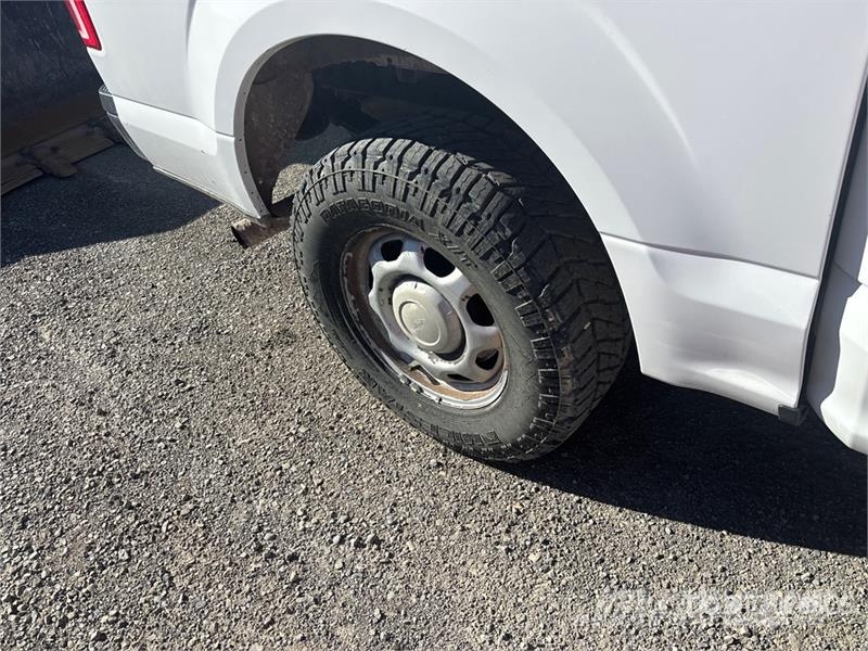 Ford F-150 XL 4x4 Crew Cab Pickup Прочие фургоны
