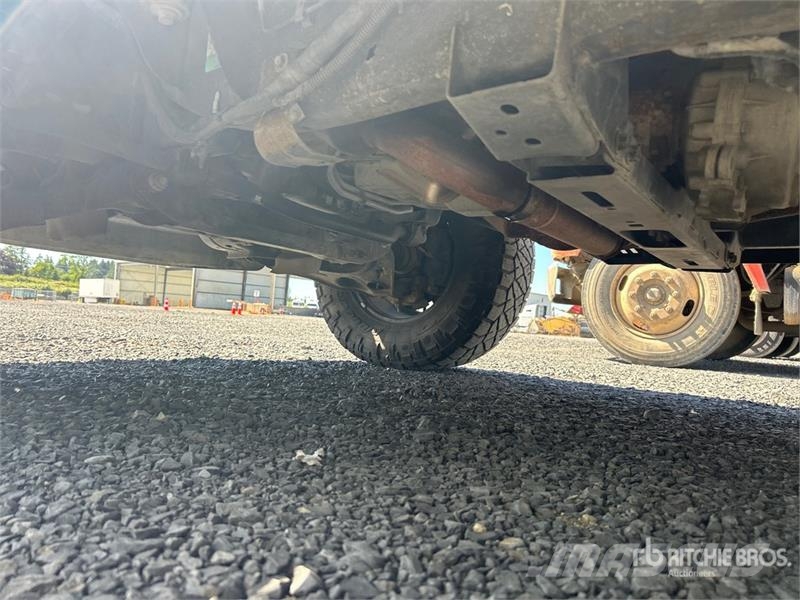 Ford F-150 XL 4x4 Crew Cab Pickup Anders