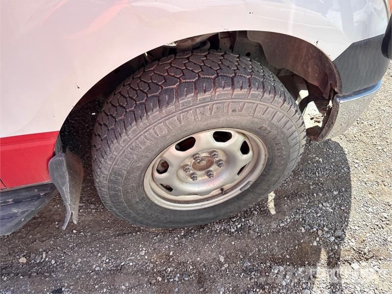 Ford F-150 XL 4x4 Crew Cab Pickup Muut autot