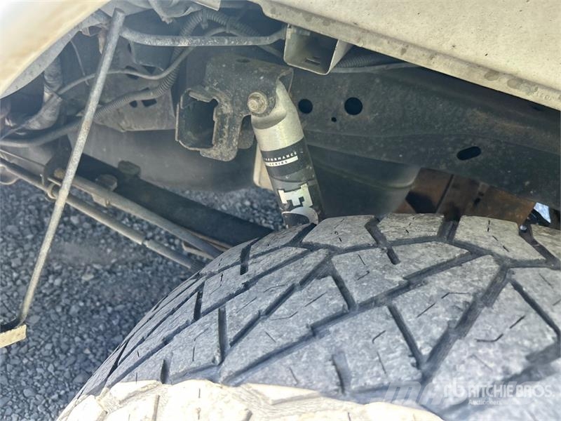 Ford F-150 XL 4x4 Crew Cab Pickup Anders
