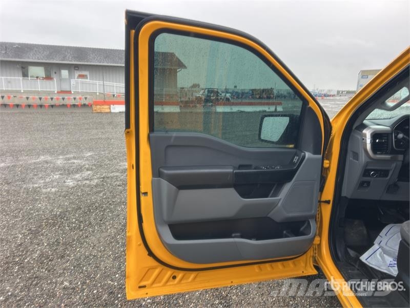 Ford F-150 XL 4x4 Crew Cab Pickup Прочие фургоны