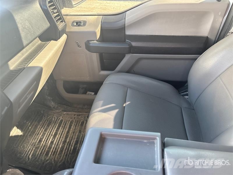 Ford F-150 XL 4x4 Crew Cab Pickup Прочие фургоны