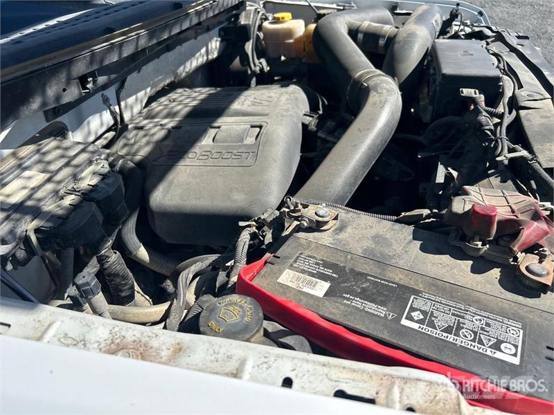 Ford F-150 XL 4x4 Crew Cab Pickup Anders