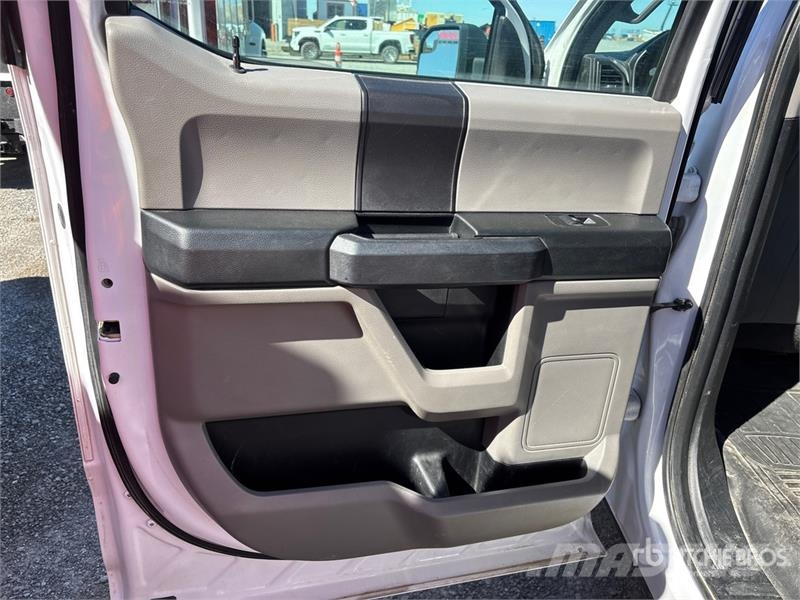 Ford F-150 XL 4x4 Crew Cab Pickup Прочие фургоны