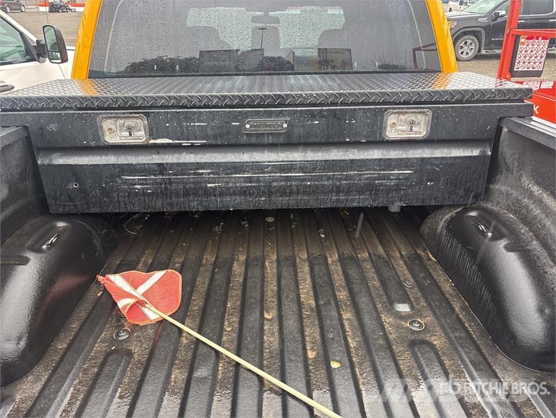 Ford F-150 XL 4x4 Crew Cab Pickup Прочие фургоны