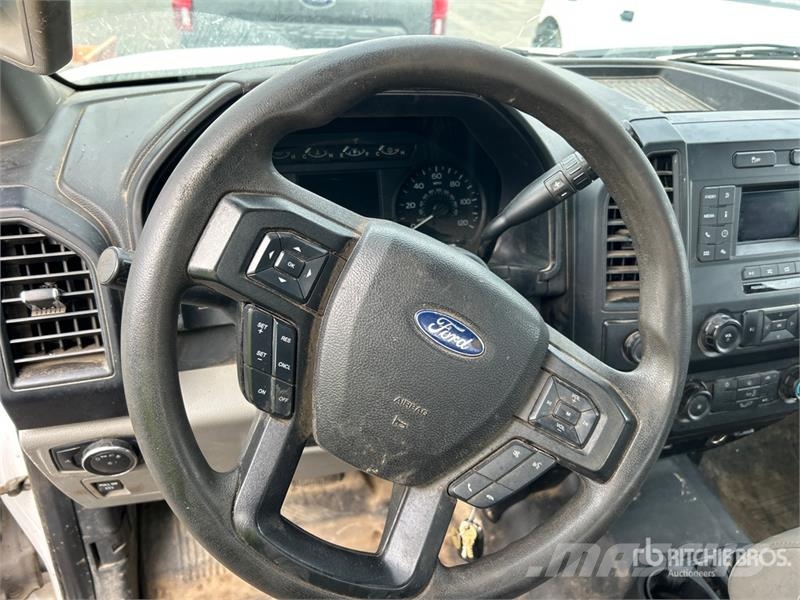 Ford F-150 XL 4x4 Extended Cab Pickup Прочие фургоны