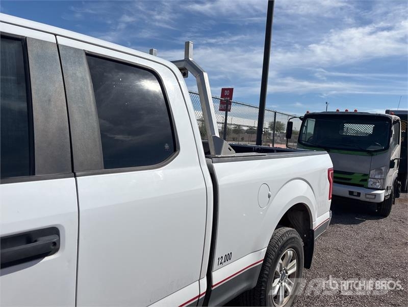 Ford F-150 XL 4x4 Extended Cab Pickup Ostalo