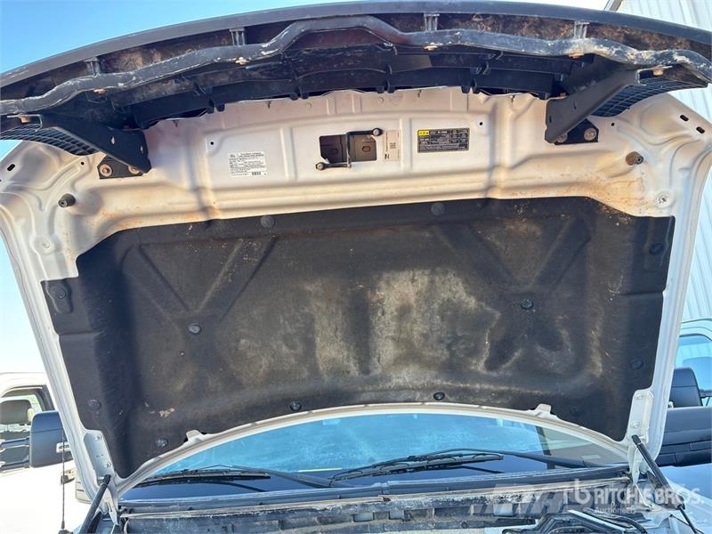 Ford F-150 XL 4x4 Extended Cab Pickup Ostalo