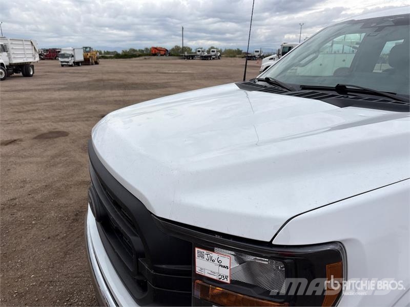 Ford F-150 XL 4x4 Extended Cab Pickup Other
