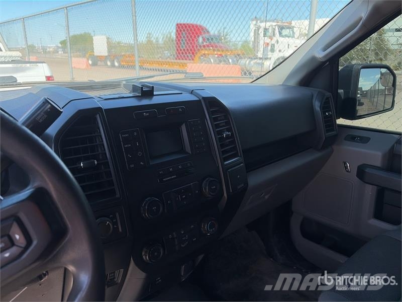 Ford F-150 XL 4x4 Extended Cab Pickup Прочие фургоны