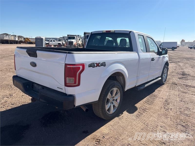 Ford F-150 XL 4x4 Extended Cab Pickup 기타