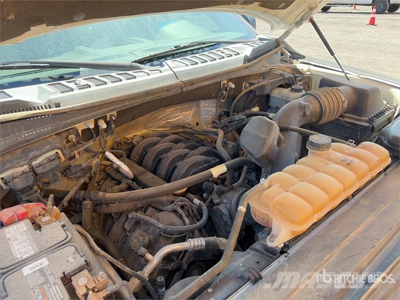 Ford F-150 XL 4x4 Extended Cab Pickup 其他