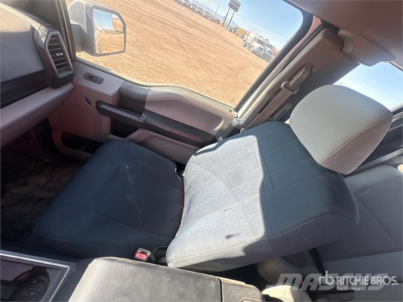 Ford F-150 XL 4x4 Extended Cab Pickup 기타