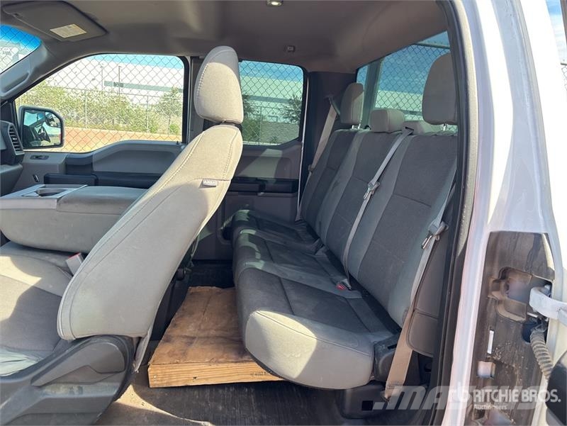 Ford F-150 XL 4x4 Extended Cab Pickup Ostalo