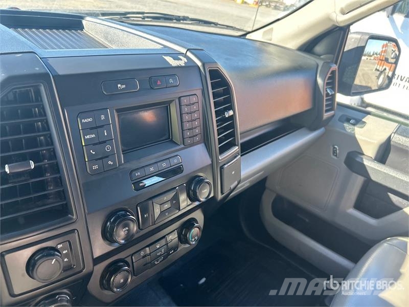 Ford F-150 XL 4x4 Extended Cab Pickup Muut autot