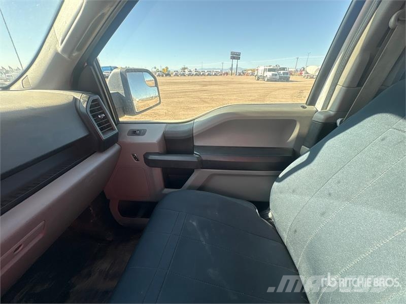 Ford F-150 XL 4x4 Extended Cab Pickup 기타