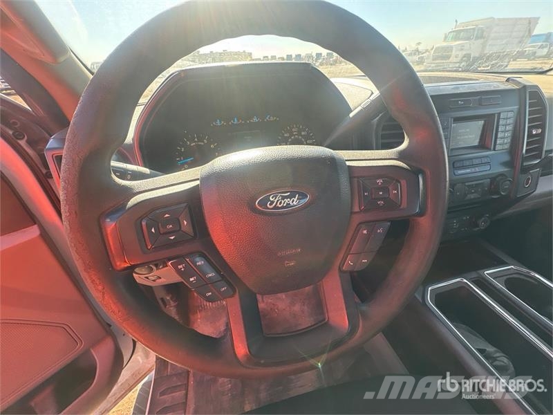 Ford F-150 XL 4x4 Extended Cab Pickup 기타