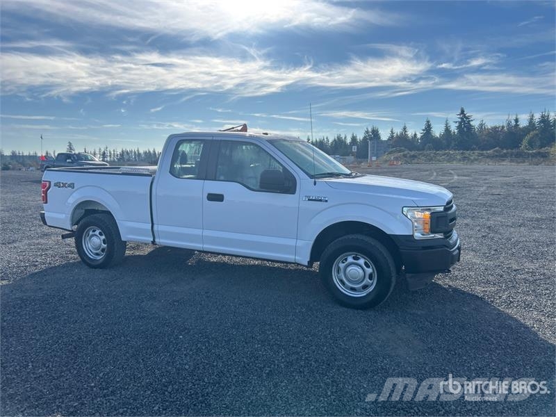 Ford F-150 XL 4x4 Extended Cab Pickup Muut autot