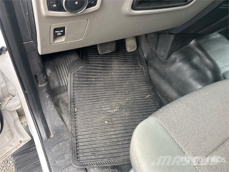 Ford F-150 XL 4x4 Extended Cab Pickup Andere Transporter