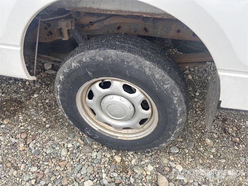 Ford F-150 XL 4x4 Extended Cab Pickup その他
