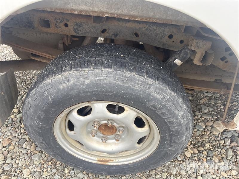 Ford F-150 XL 4x4 Extended Cab Pickup その他