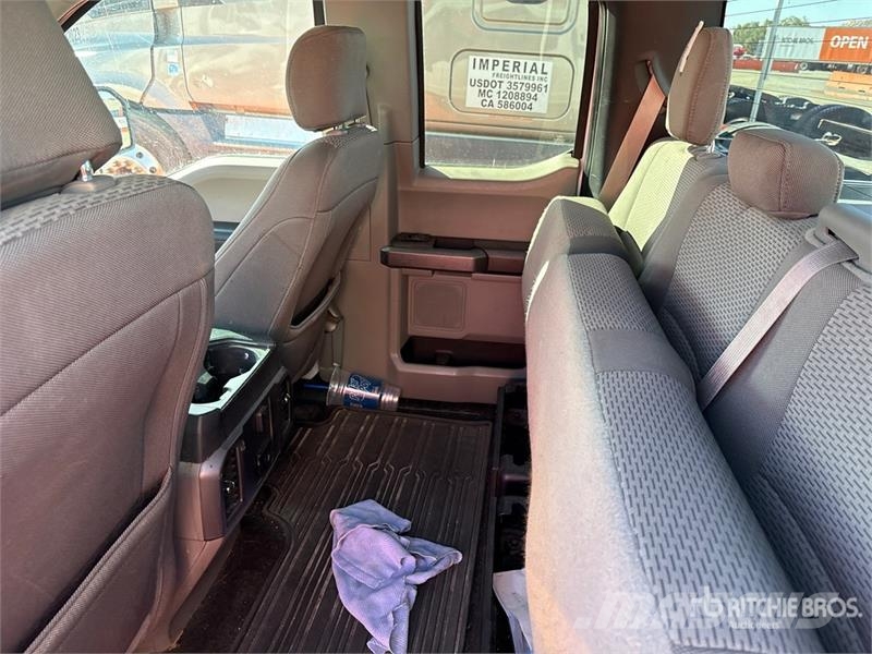 Ford F-150 XL 4x4 Extended Cab Pickup Andere Transporter