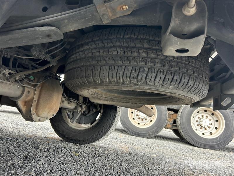Ford F-150 XL 4x4 Extended Cab Pickup その他