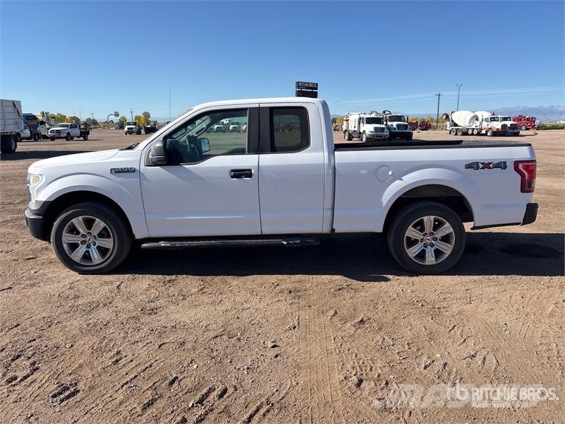Ford F-150 XL 4x4 Extended Cab Pickup 기타