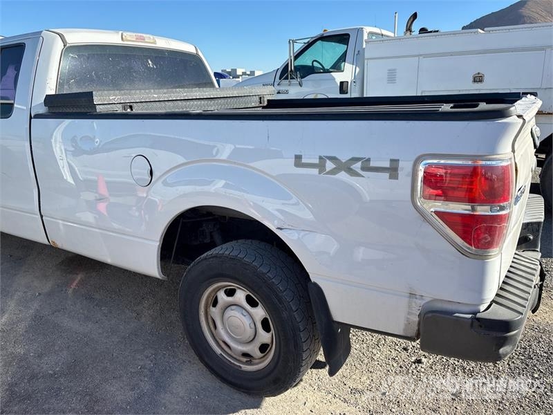 Ford F-150 XL 4x4 Extended Cab Pickup Otras furgonetas