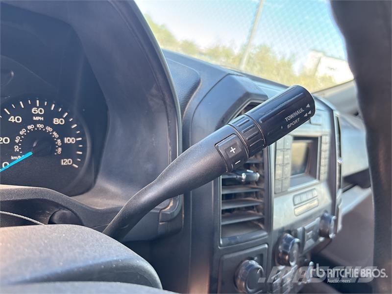 Ford F-150 XL 4x4 Extended Cab Pickup Ostalo
