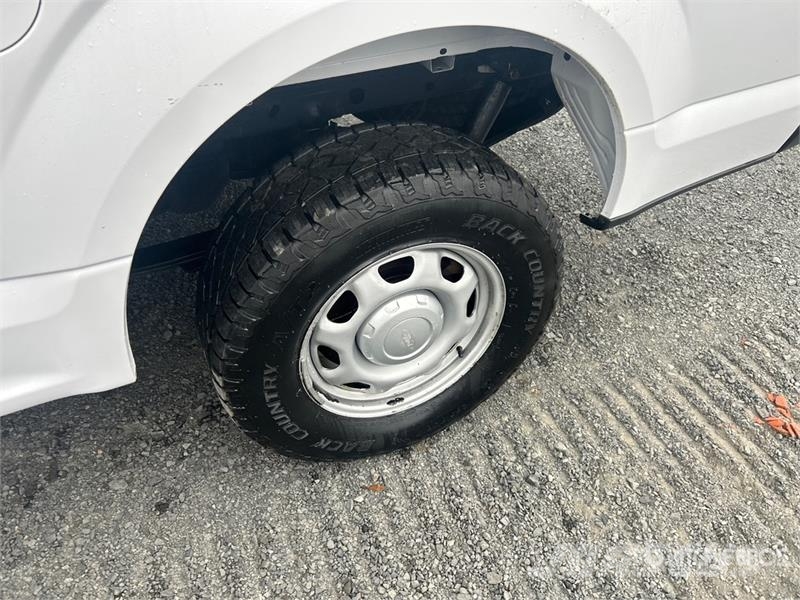 Ford F-150 XL 4x4 Extended Cab Pickup Muut autot