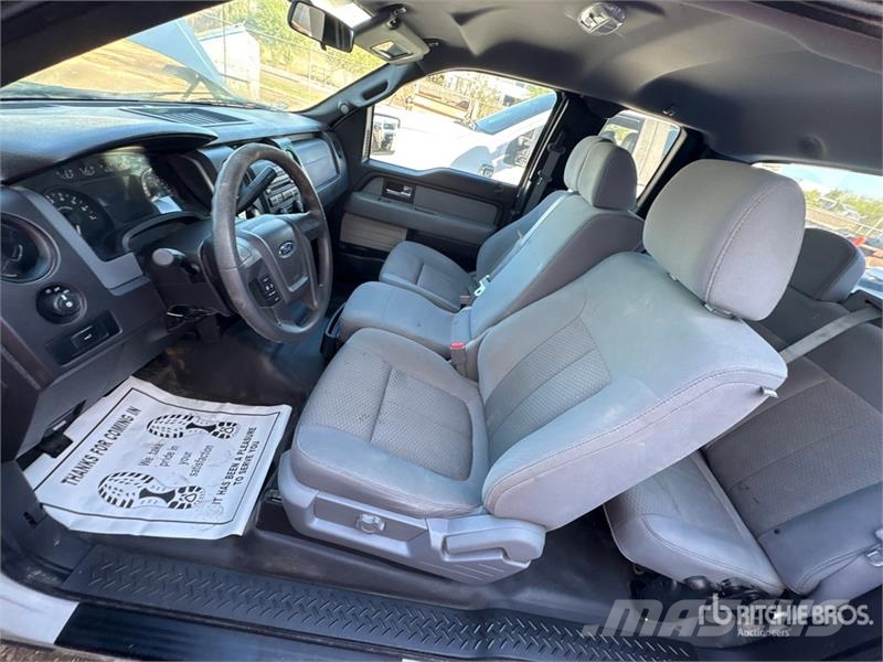 Ford F-150 XL 4x4 Extended Cab Pickup Ostalo