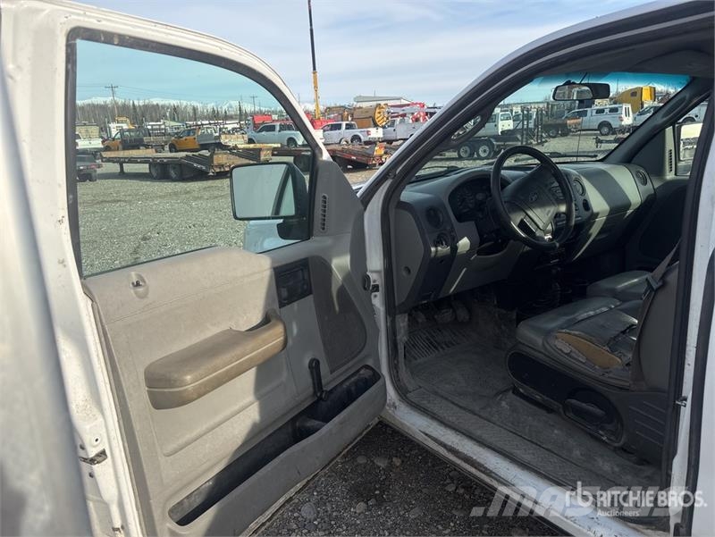Ford F-150 XL 4x4 Extended Cab Pickup Autre fourgon / utilitaire