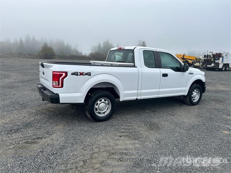 Ford F-150 XL 4x4 Extended Cab Pickup Muut autot