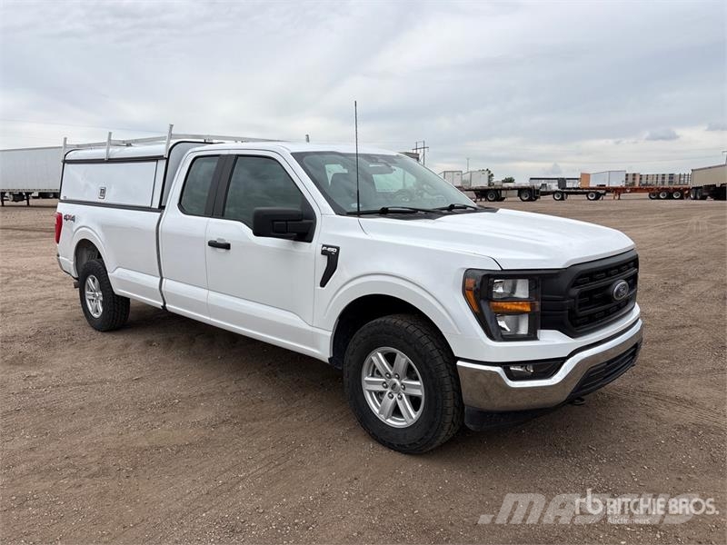Ford F-150 XL 4x4 Extended Cab Pickup Other