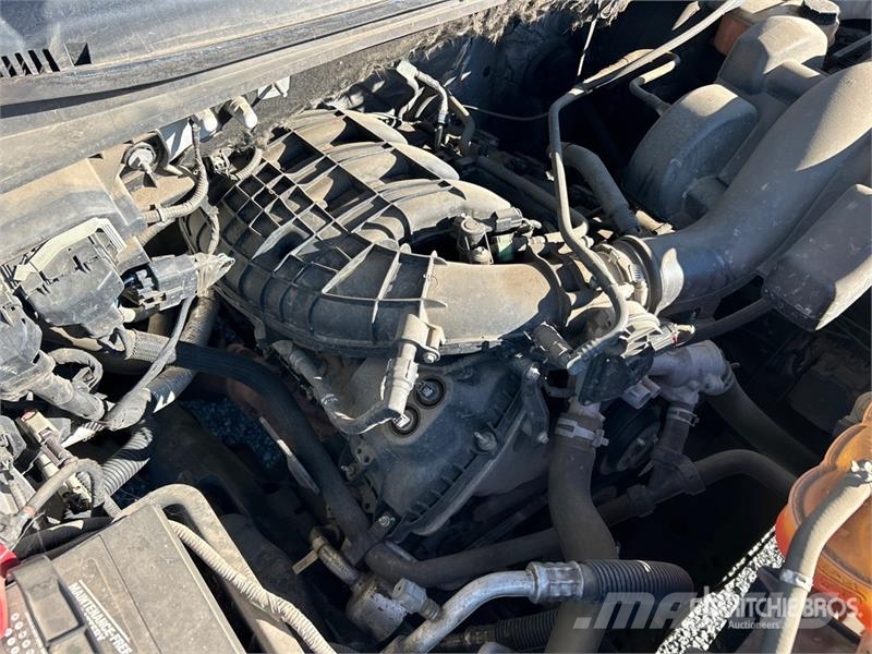 Ford F-150 XL 4x4 Extended Cab Pickup Drugi