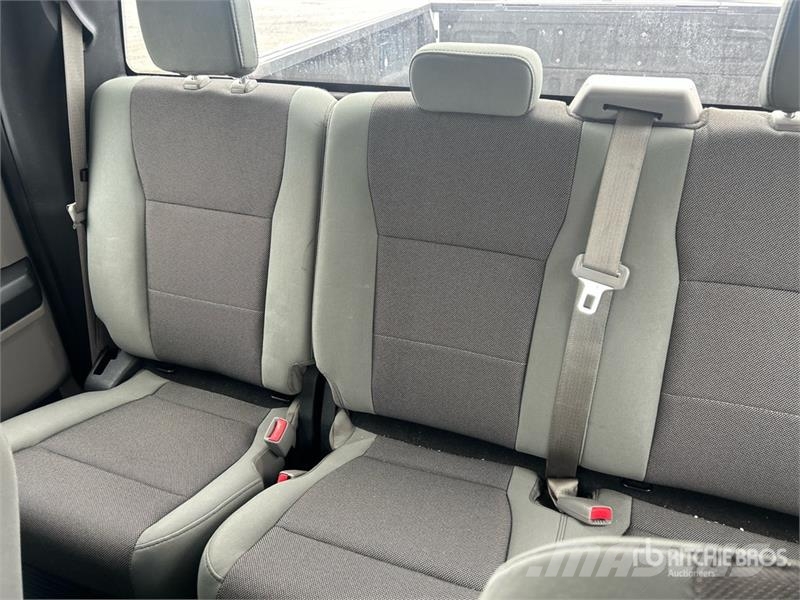 Ford F-150 XL 4x4 Extended Cab Pickup Andere Transporter