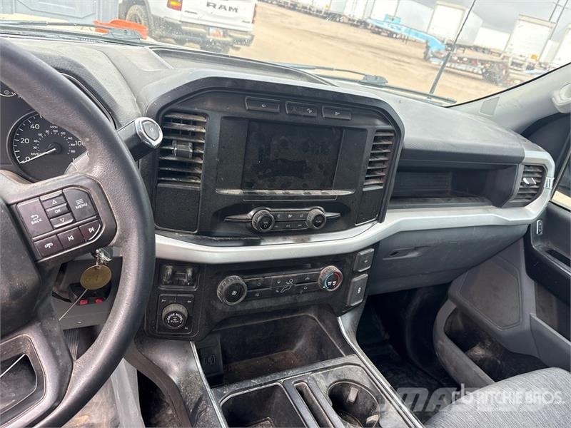 Ford F-150 XL 4x4 Extended Cab Pickup Andre varebiler
