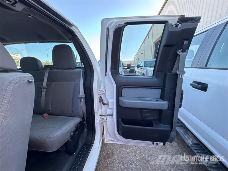 Ford F-150 XL 4x4 Extended Cab Pickup Ostalo