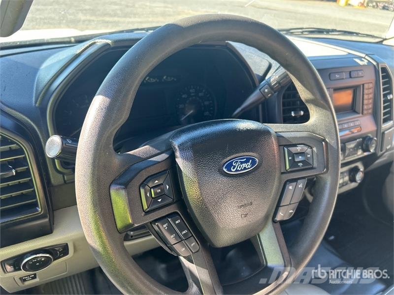 Ford F-150 XL 4x4 Extended Cab Pickup Muut autot